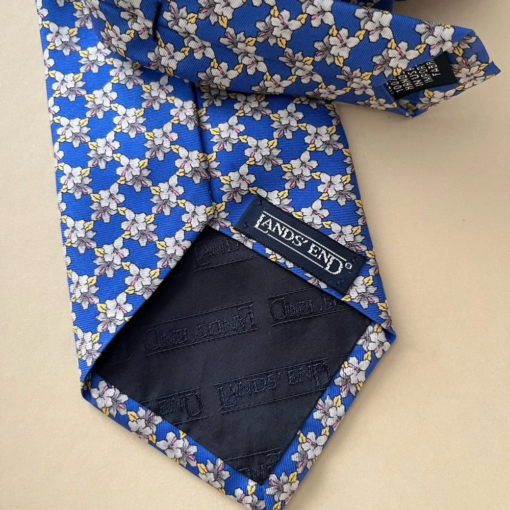 Blue‎ Floral Men's Tie